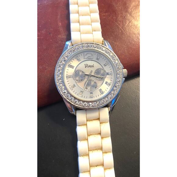Women's 40mm Silver Tone Vivani Watch with Crystal Accents, Poly Band - Picture 1 of 3